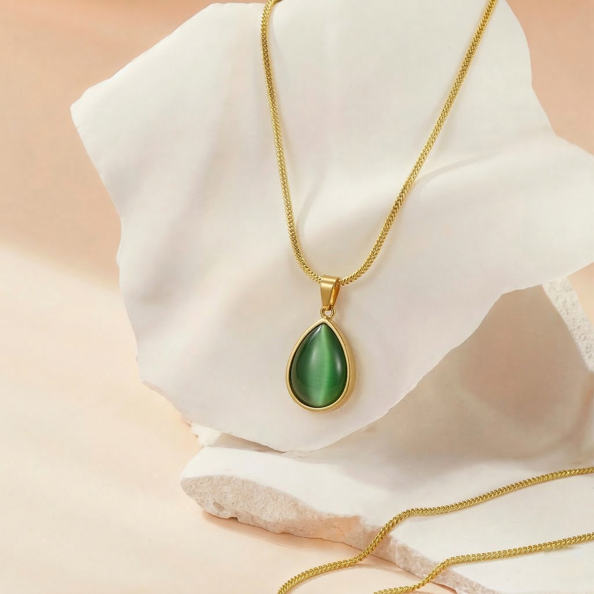 Emerald Glow Teardrop Pendant