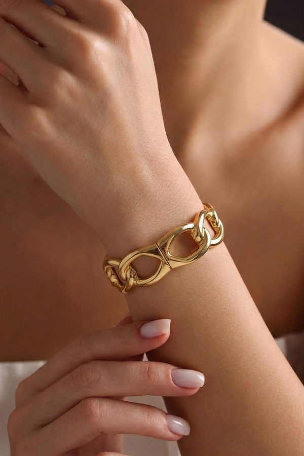 Sculptural Gold Curb Cuff