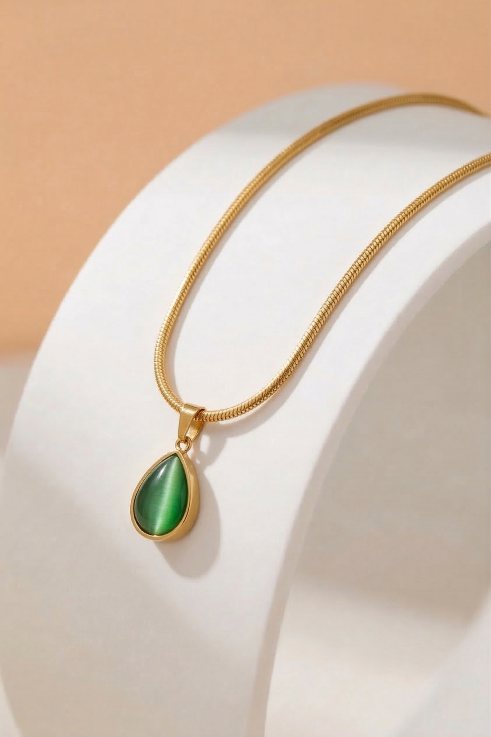 Emerald Glow Teardrop Pendant